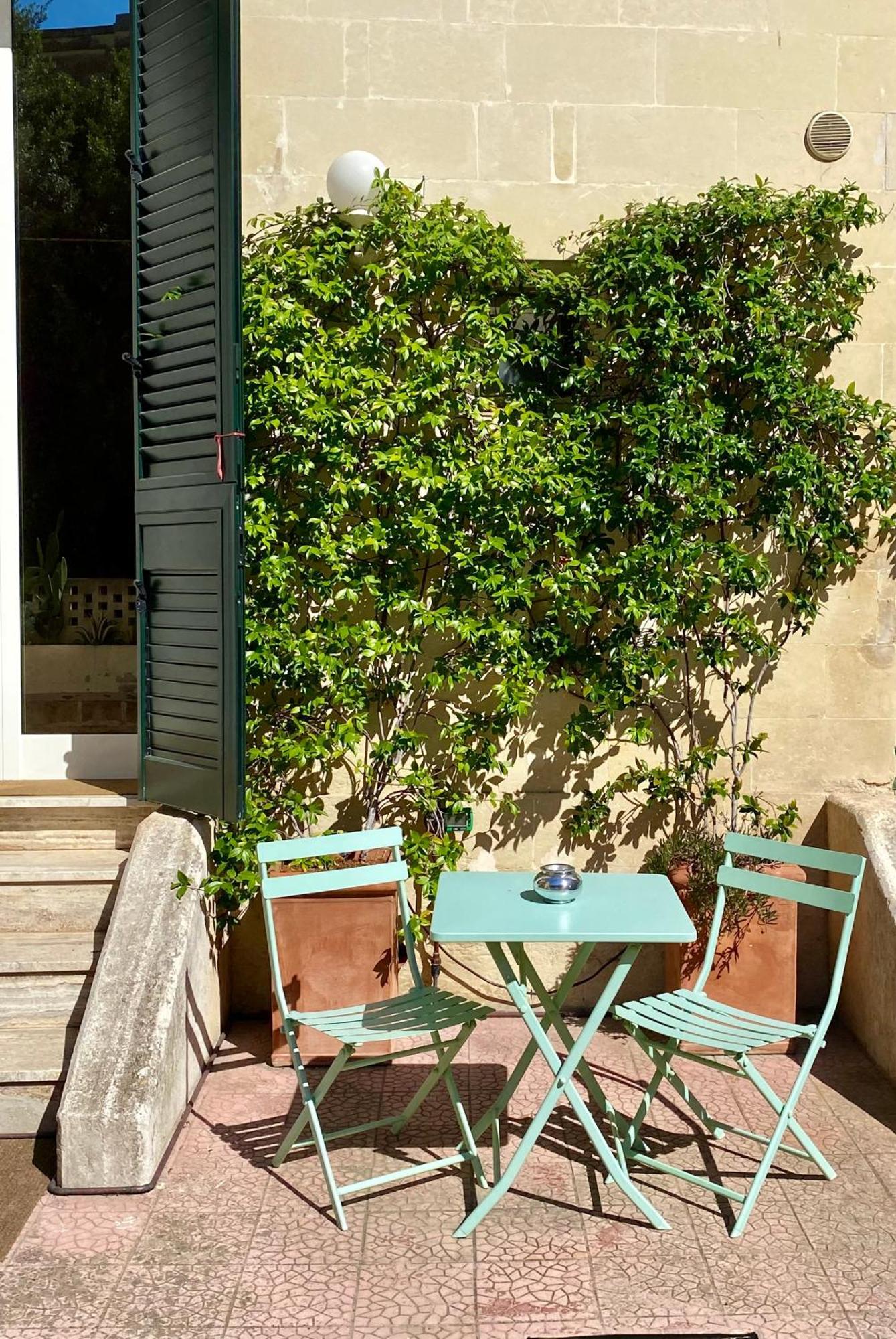 Suite Nina Lecce Bagian luar foto